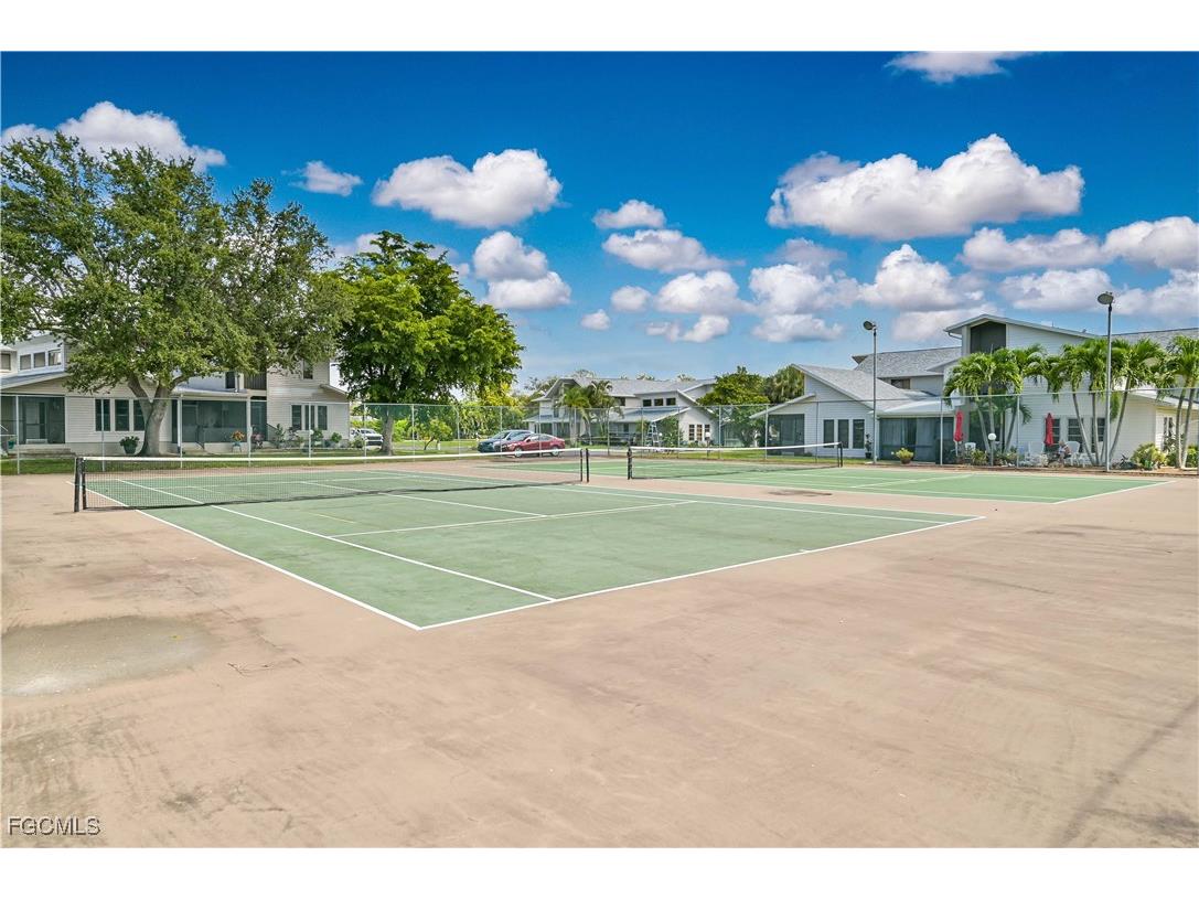 17040 Golfside Circle #801 Fort Myers FL 33908 2025014407 image4