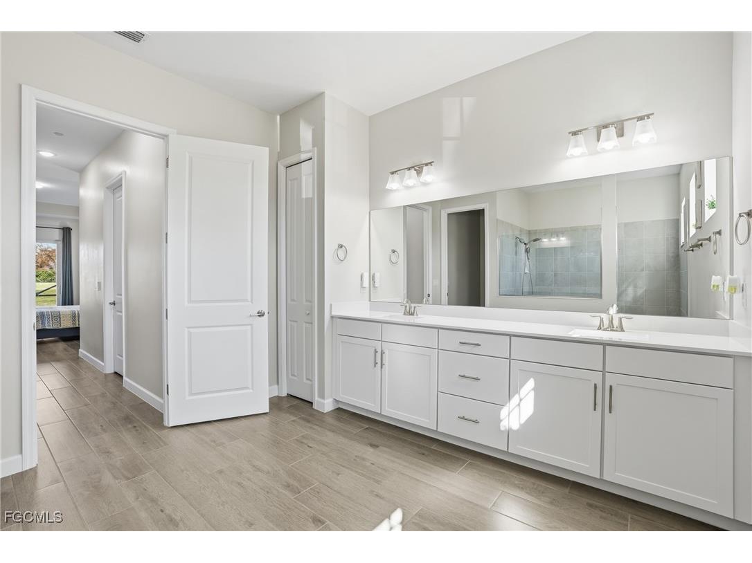 17040 Serengeti Circle Alva FL 33920 2025021763 image21