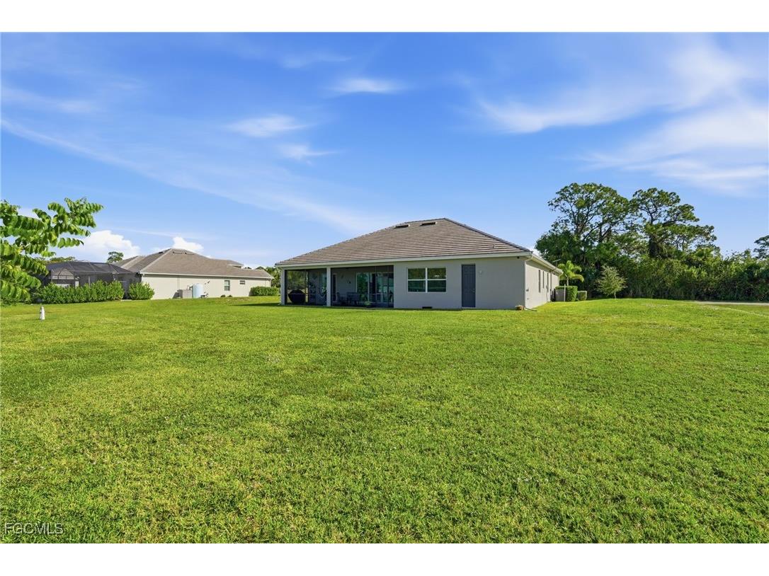 17040 Serengeti Circle Alva FL 33920 2025021763 image37