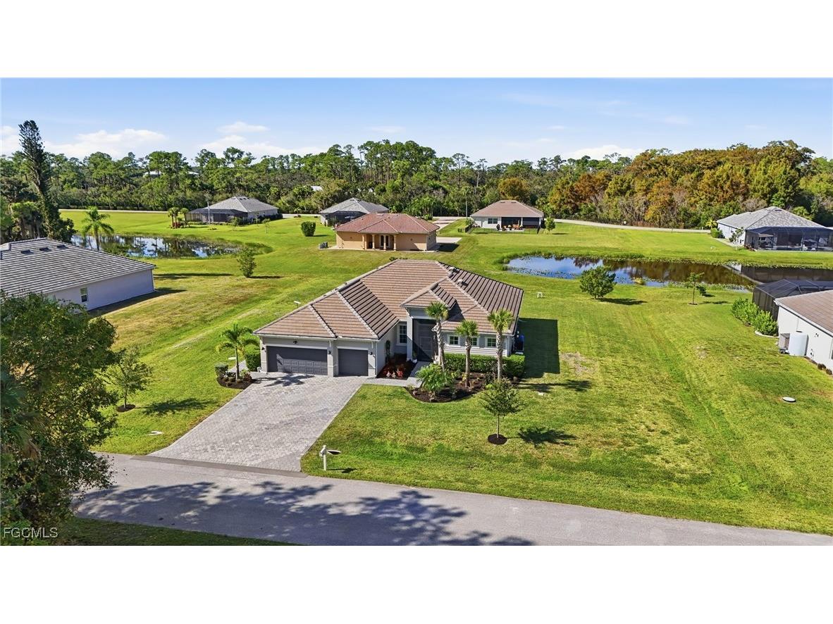 17040 Serengeti Circle Alva FL 33920 2025021763 image5