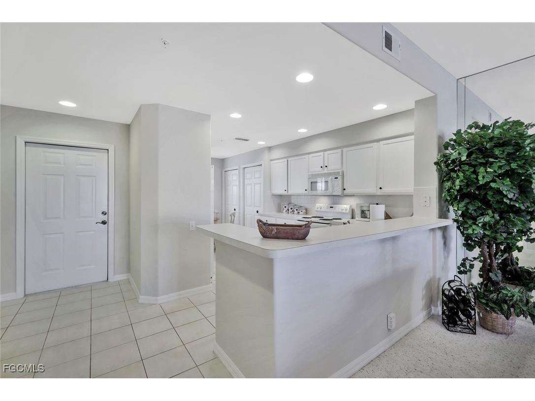 17040 Willowcrest Way #205 Fort Myers FL 33908 2025011162 image11