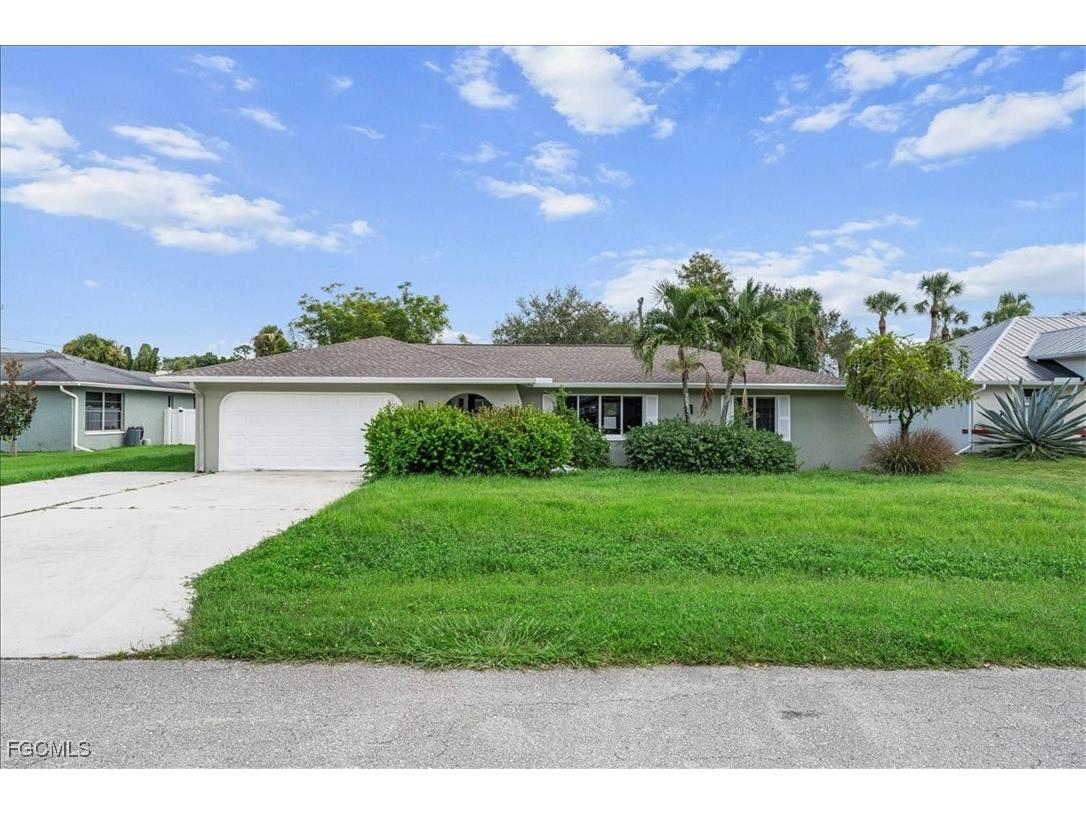 17042 Wayzata Court North Fort Myers FL 33917 2025010020 image1