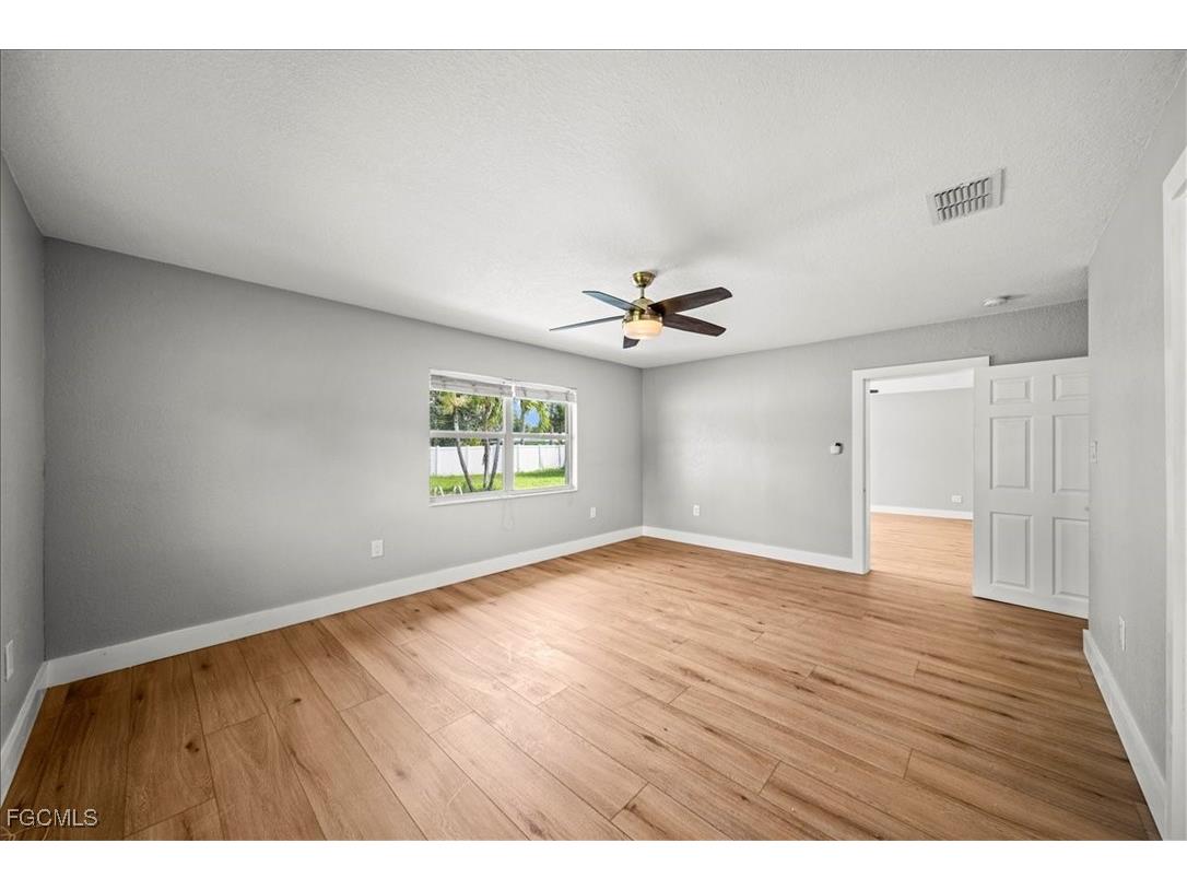 17042 Wayzata Court North Fort Myers FL 33917 2025010020 image11