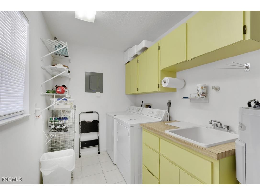 1705 Beach Parkway #206 Cape Coral FL 33904 2026001242 image37