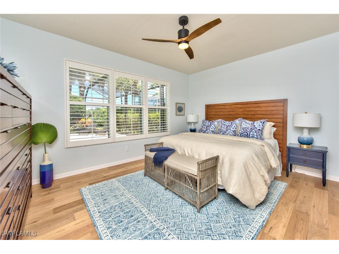 1705 Marsh Run Naples FL 34109 225056554 image10