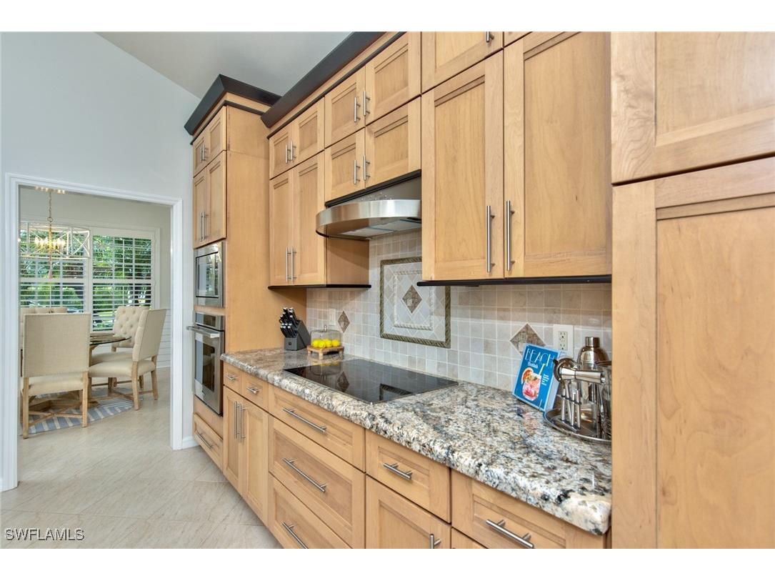 1705 Marsh Run Naples FL 34109 225056554 image11