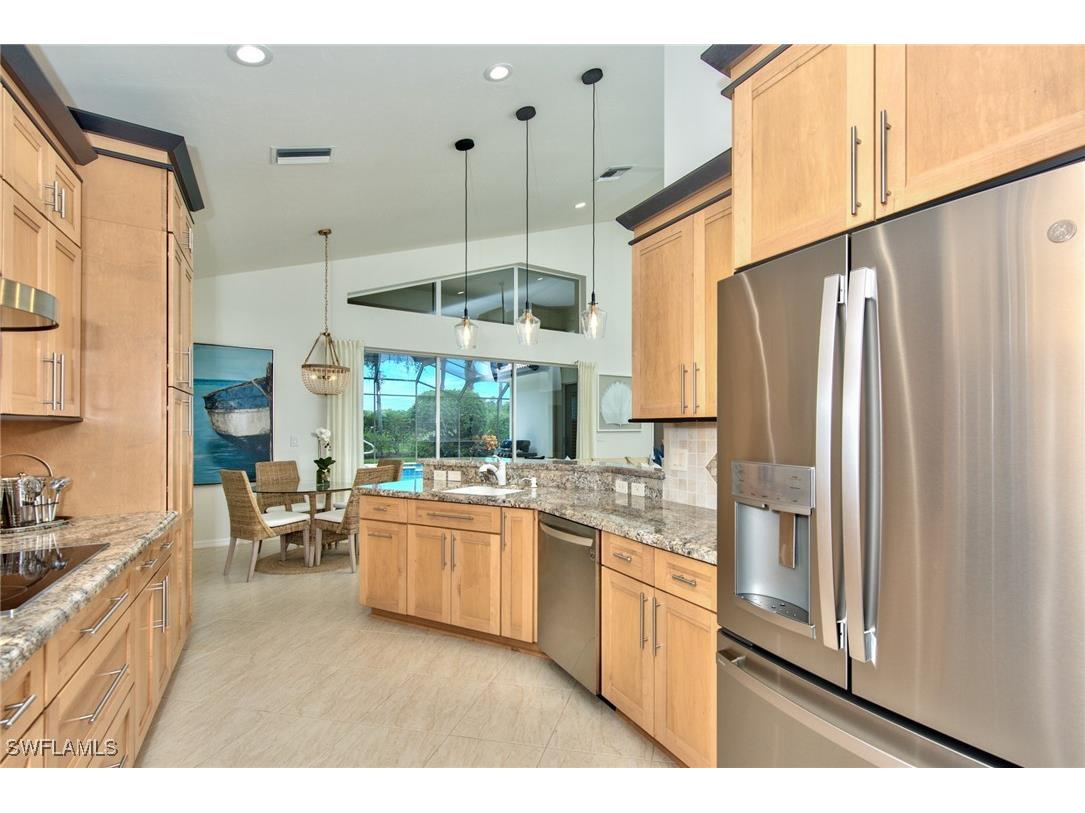 1705 Marsh Run Naples FL 34109 225056554 image14