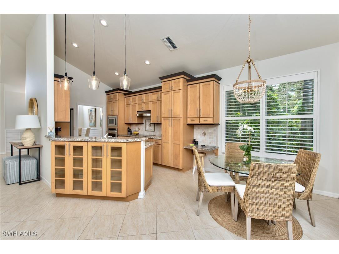 1705 Marsh Run Naples FL 34109 225056554 image15