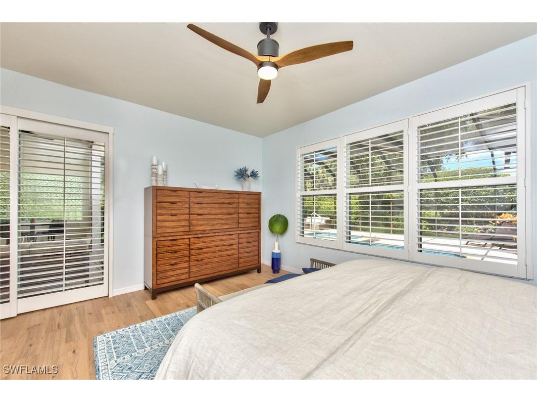 1705 Marsh Run Naples FL 34109 225056554 image16