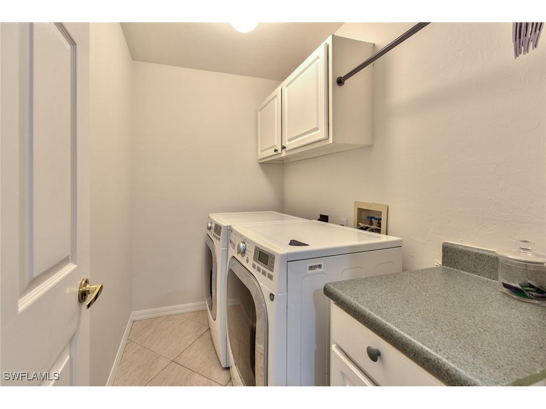 1705 Marsh Run Naples FL 34109 225056554 image28