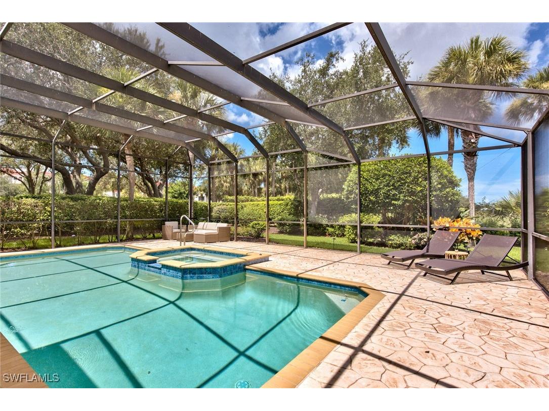 1705 Marsh Run Naples FL 34109 225056554 image32
