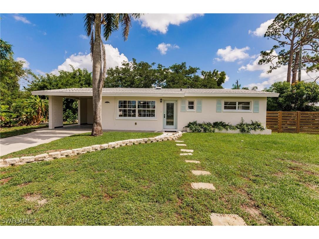 1705 Oakley Avenue Fort Myers FL 33901 224056926 image1