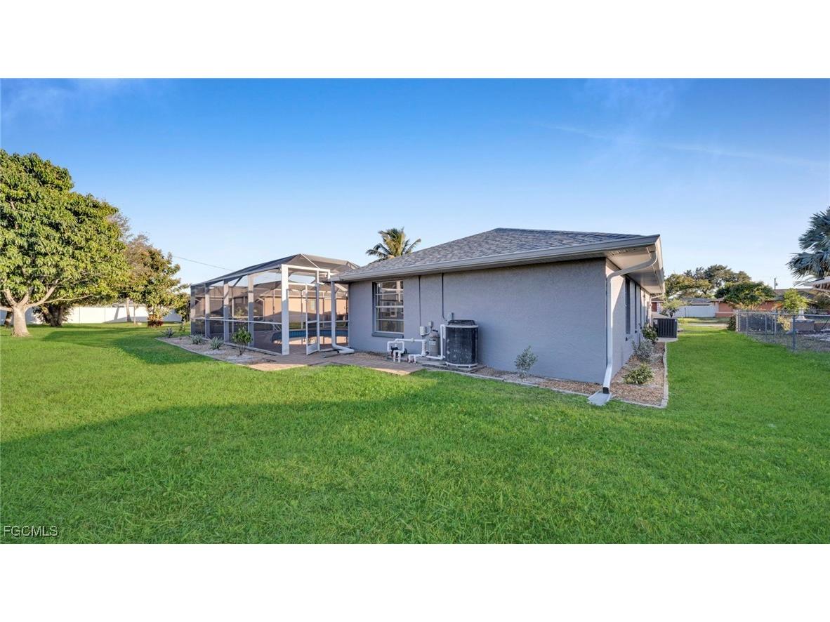 1705 SE 6th Terrace Cape Coral FL 33990 2026006057 image11