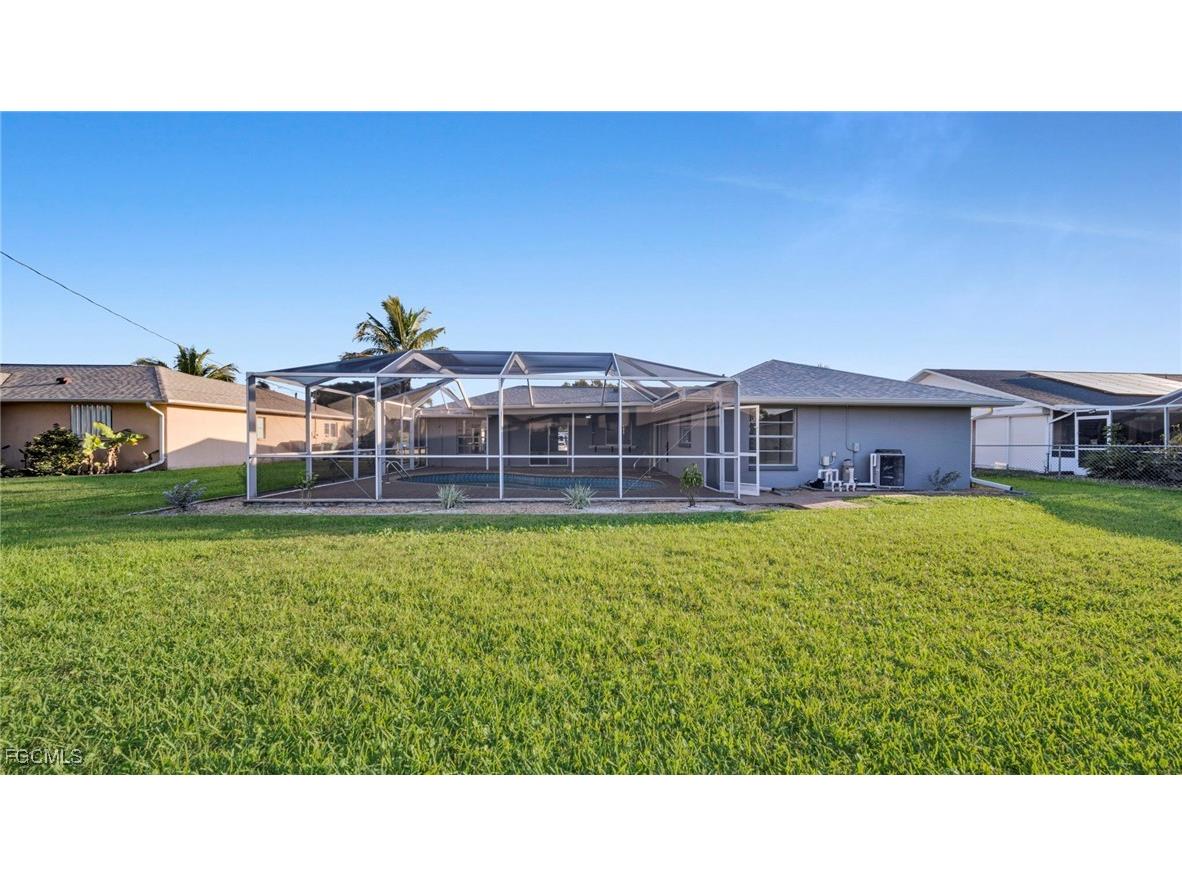 1705 SE 6th Terrace Cape Coral FL 33990 2026006057 image12