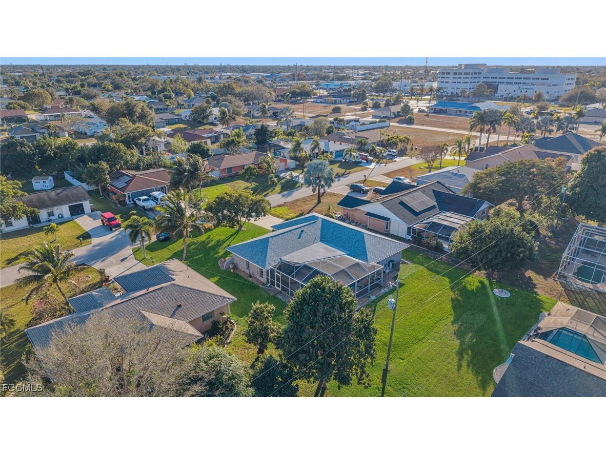 1705 SE 6th Terrace Cape Coral FL 33990 2026006057 image18