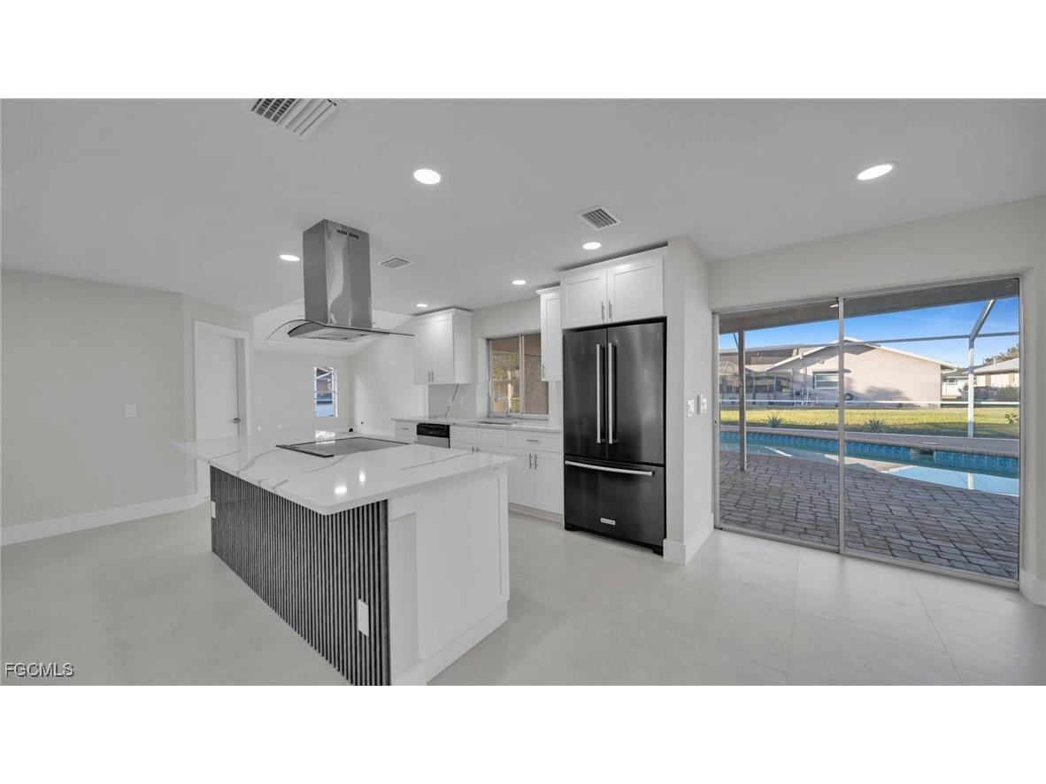 1705 SE 6th Terrace Cape Coral FL 33990 2026006057 image3