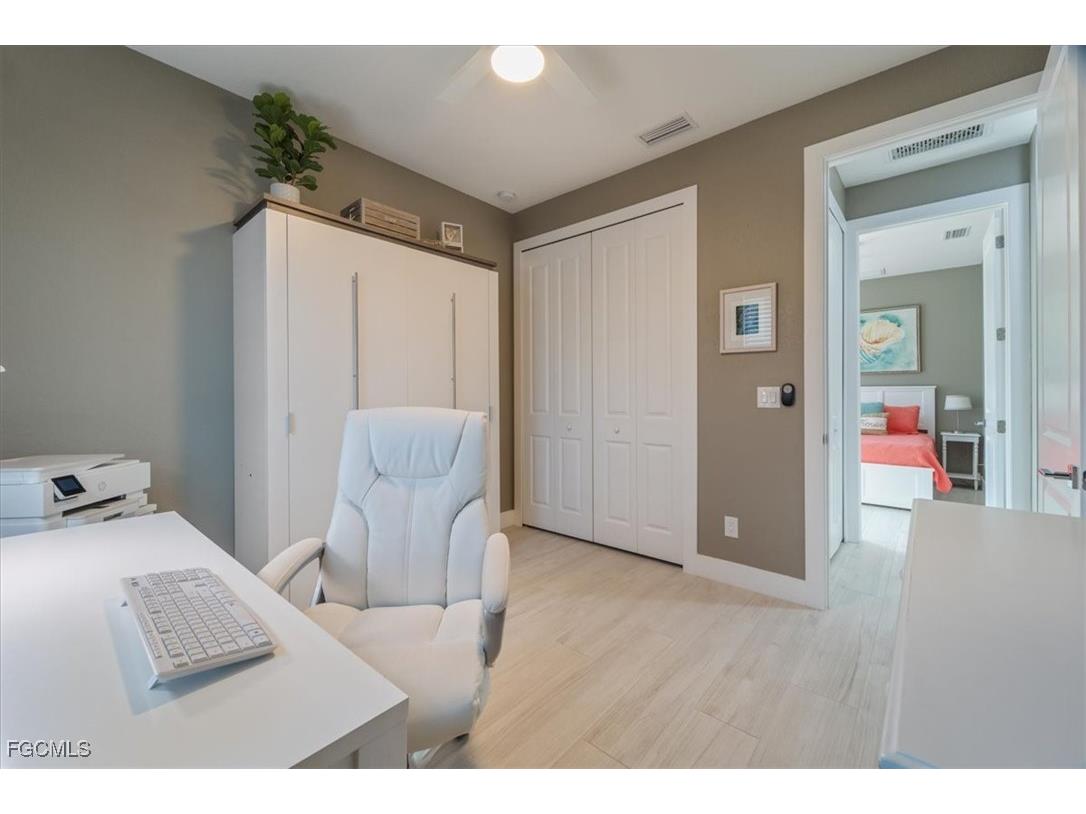 1705 SW 31st Lane Cape Coral FL 33914 2025015226 image24