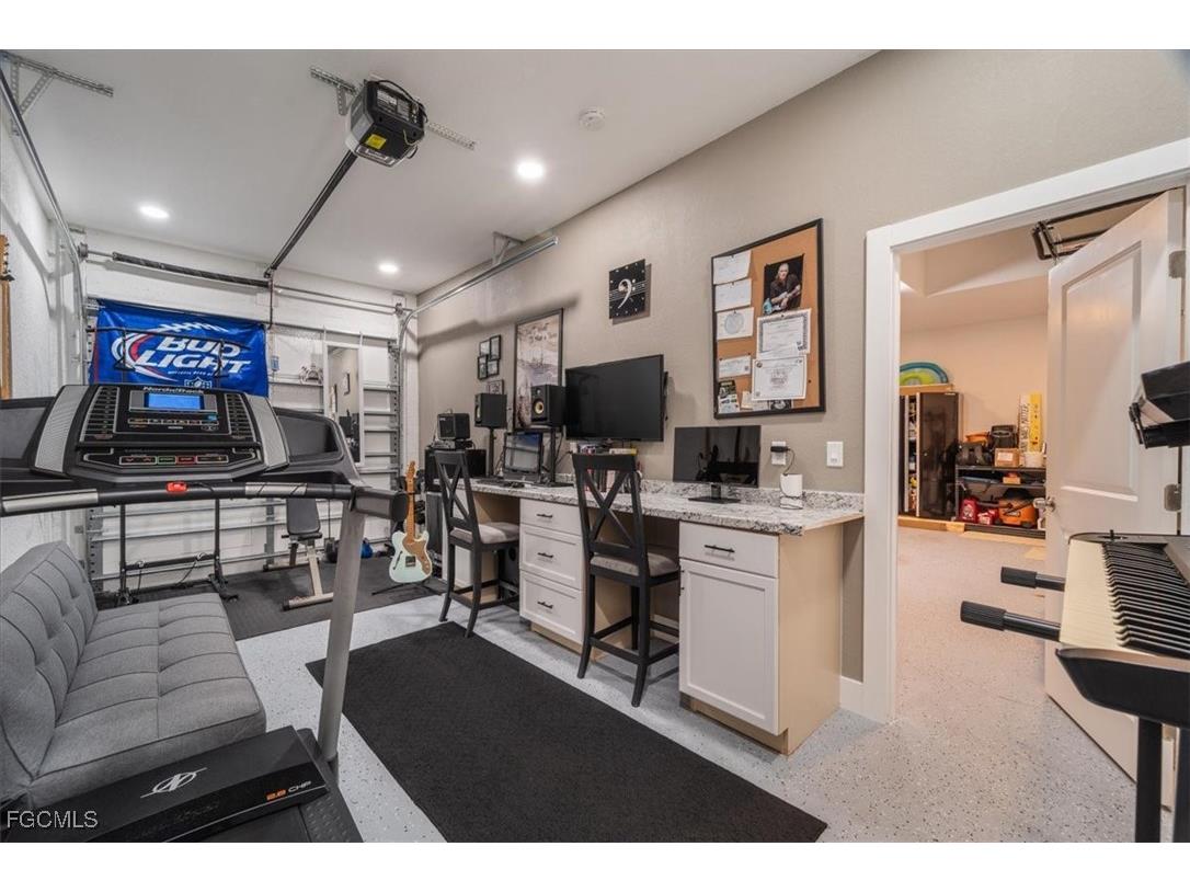 1705 SW 31st Lane Cape Coral FL 33914 2025015226 image29