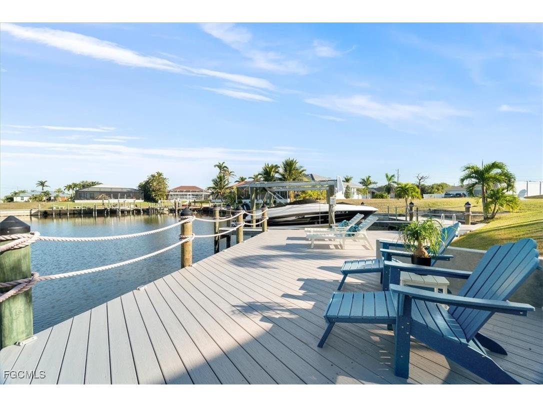 1705 SW 31st Lane Cape Coral FL 33914 2025015226 image38