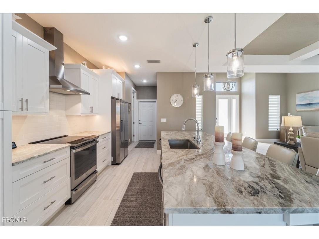 1705 SW 31st Lane Cape Coral FL 33914 2025015226 image8