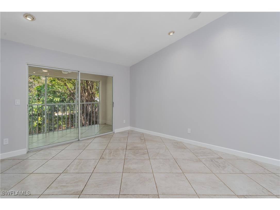 1706 Kings Lake Boulevard #203 Naples FL 34112 225031329 image10