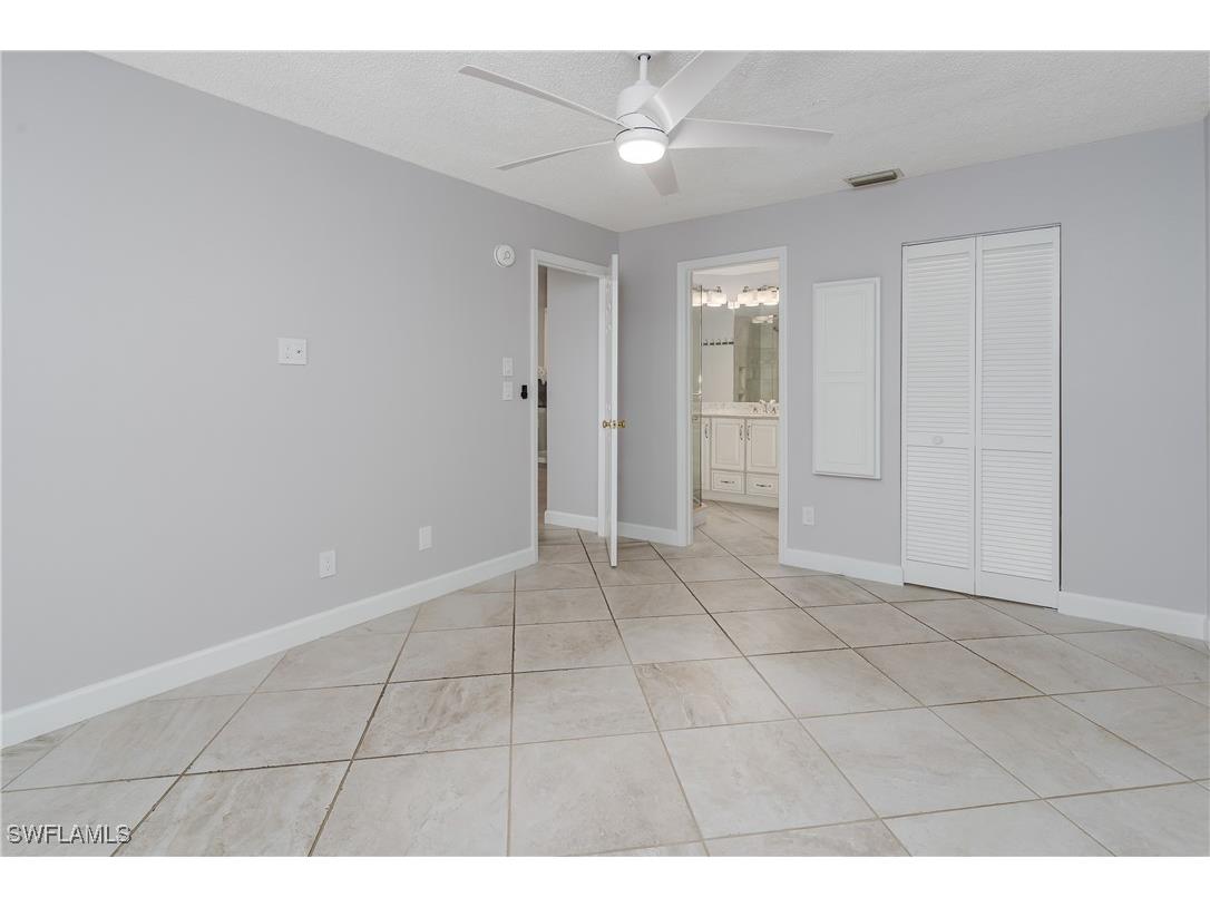 1706 Kings Lake Boulevard #203 Naples FL 34112 225031329 image13