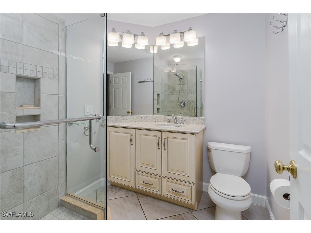 1706 Kings Lake Boulevard #203 Naples FL 34112 225031329 image14