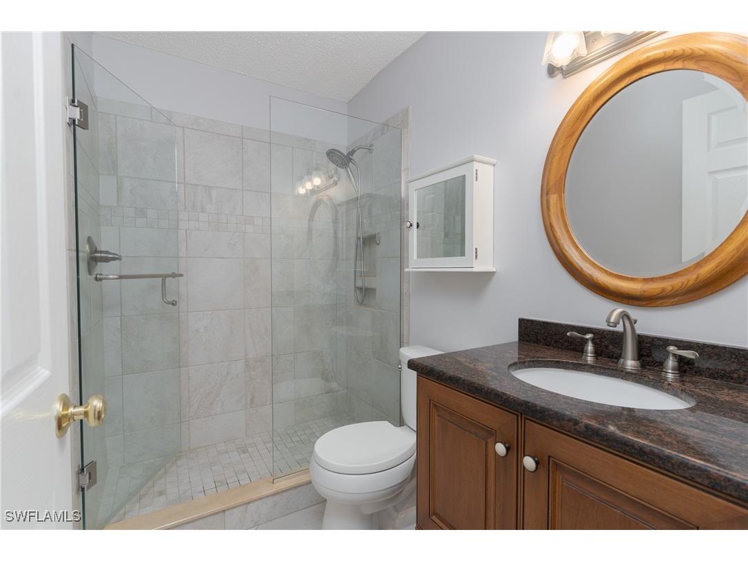 1706 Kings Lake Boulevard #203 Naples FL 34112 225031329 image17