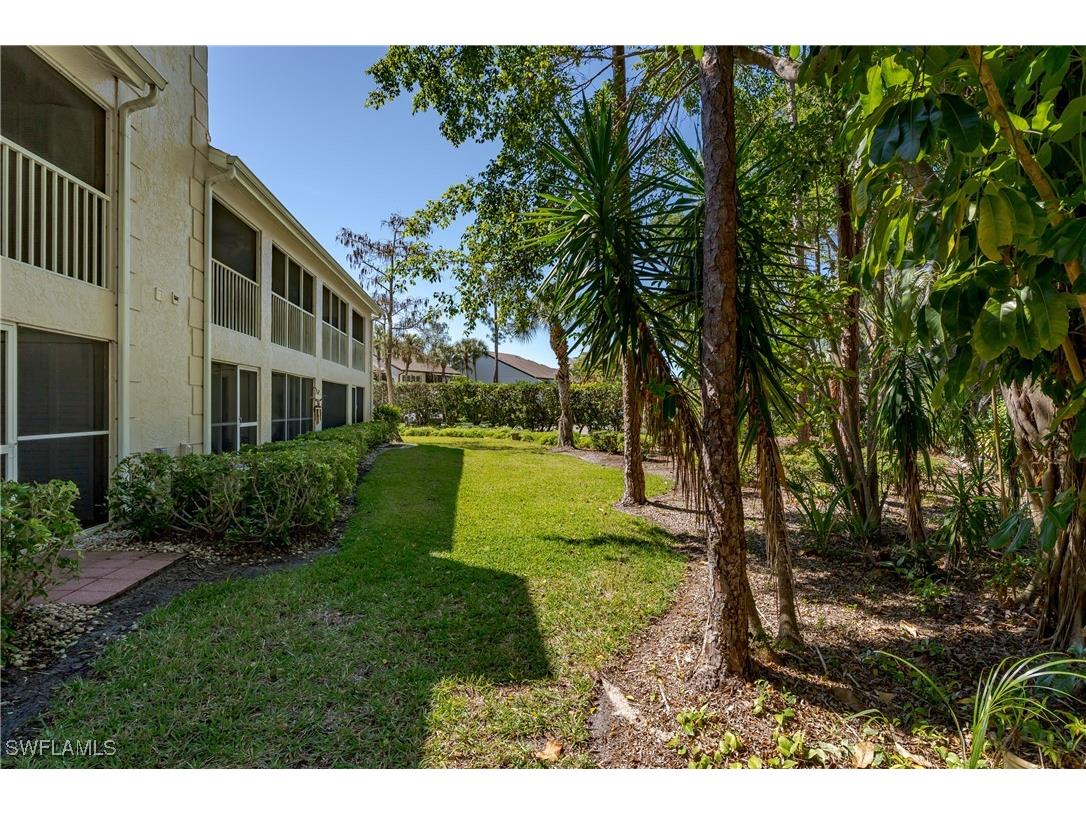 1706 Kings Lake Boulevard #203 Naples FL 34112 225031329 image21