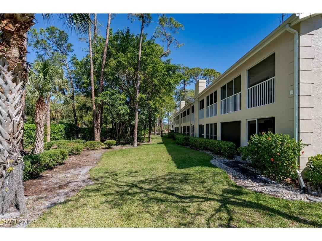 1706 Kings Lake Boulevard #203 Naples FL 34112 225031329 image22