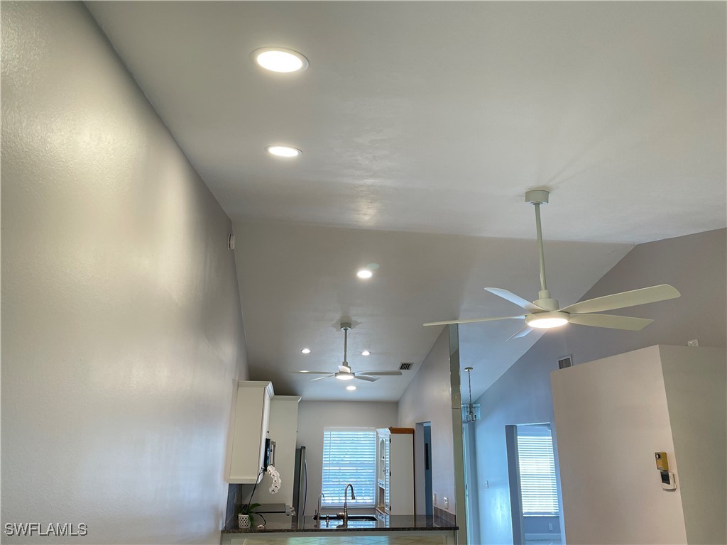 1706 Kings Lake Boulevard #203 Naples FL 34112 225031329 image8