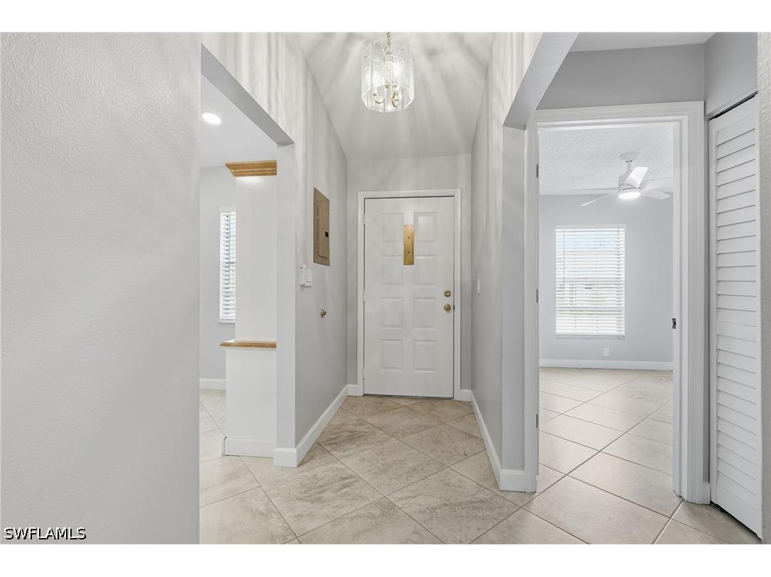 1706 Kings Lake Boulevard #203 Naples FL 34112 226022802 image1