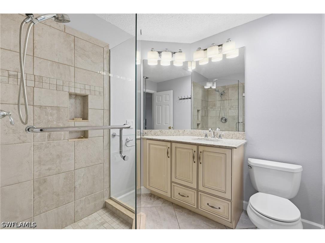 1706 Kings Lake Boulevard #203 Naples FL 34112 226022802 image11