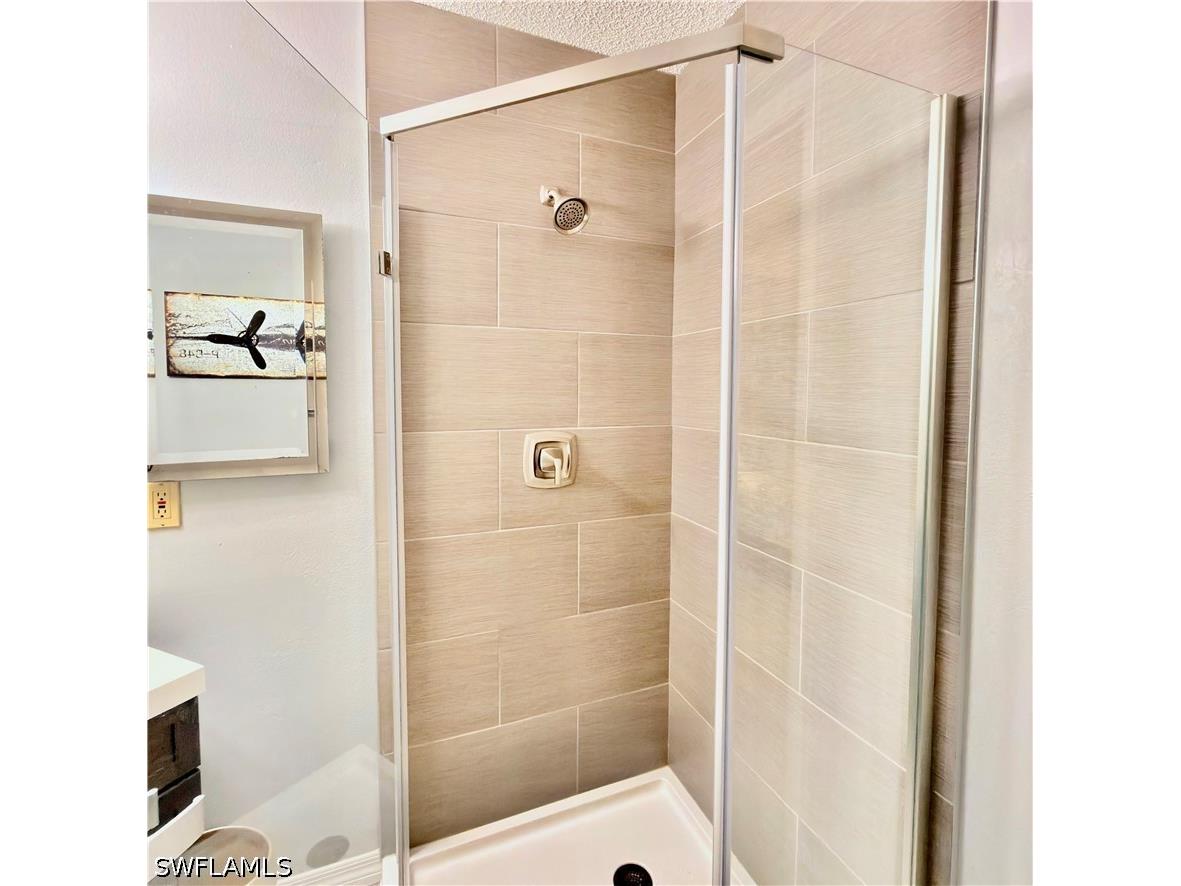 1706 Kings Lake Boulevard #204 Naples FL 34112 226019415 image13