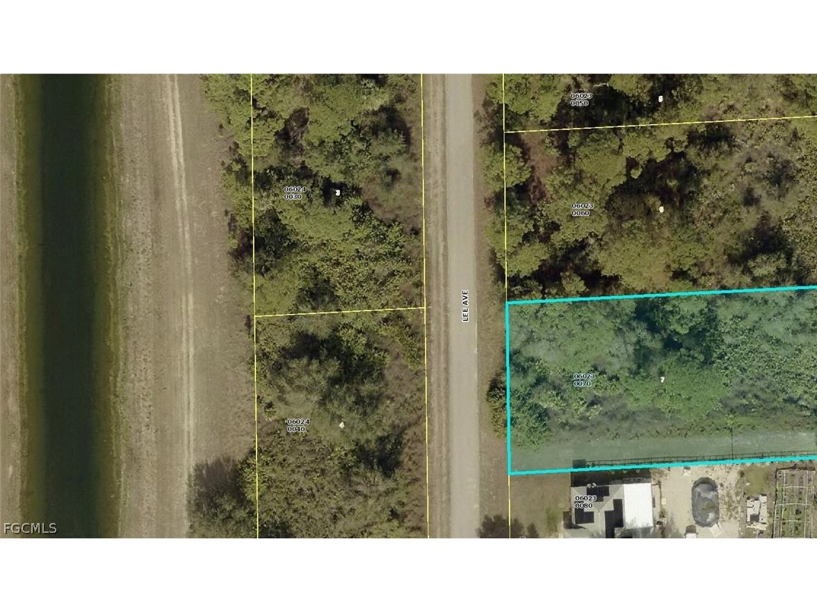1706 Lee Avenue Lehigh Acres FL 33972 2026008537 image2