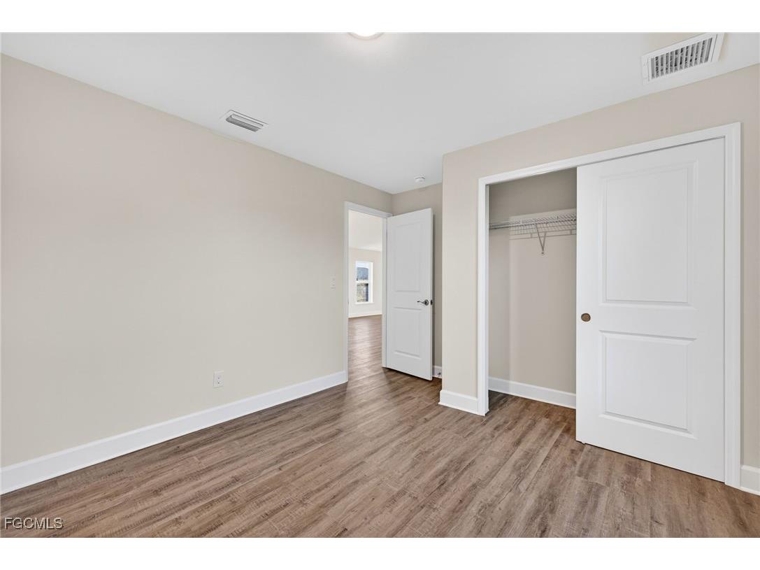 1706 NW 5th Street Cape Coral FL 33993 2026005334 image7