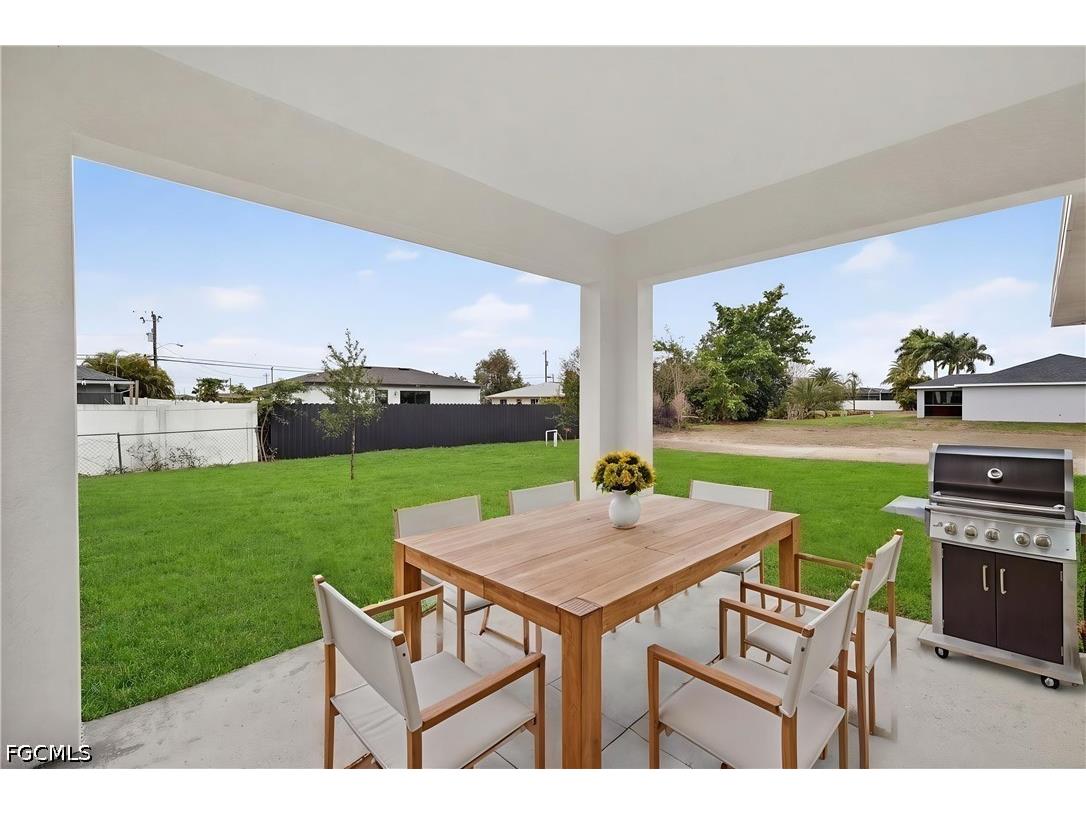 1706 NW 5th Street Cape Coral FL 33993 2026005334 image8