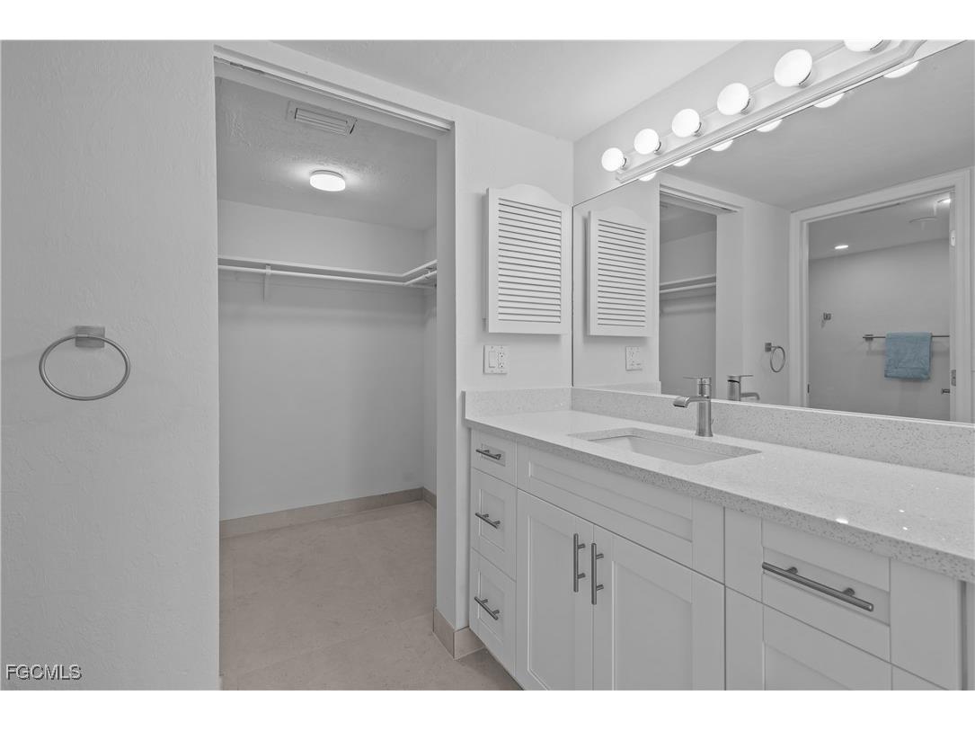 1706 Sandy Circle Cape Coral FL 33904 2025002816 image12