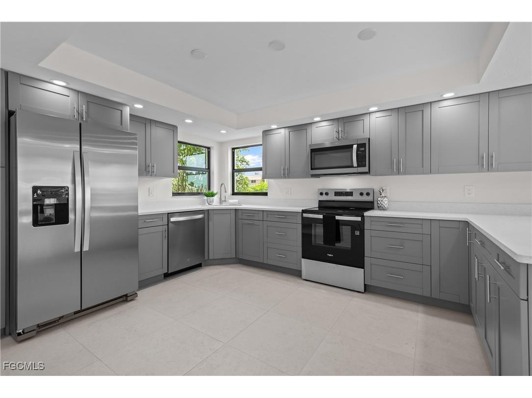 1706 Sandy Circle Cape Coral FL 33904 2025002816 image15