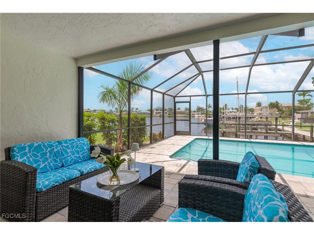 1706 Sandy Circle Cape Coral FL 33904 2025002816 image24