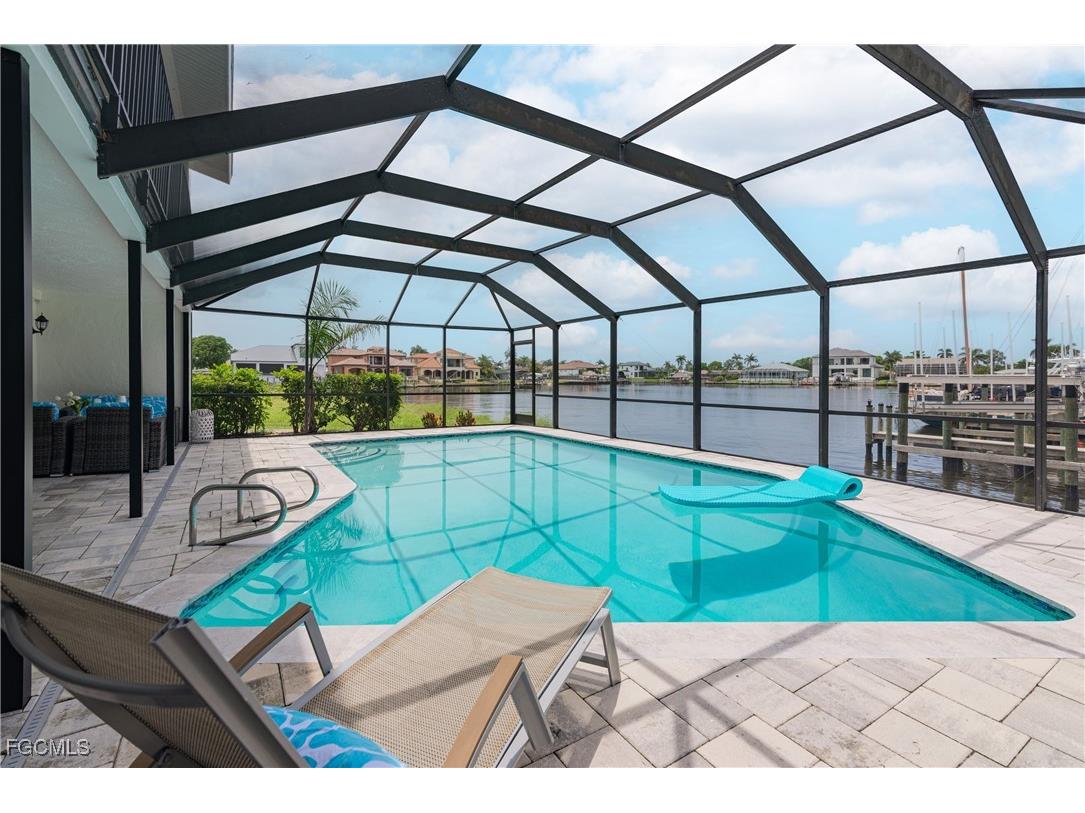 1706 Sandy Circle Cape Coral FL 33904 2025002816 image28