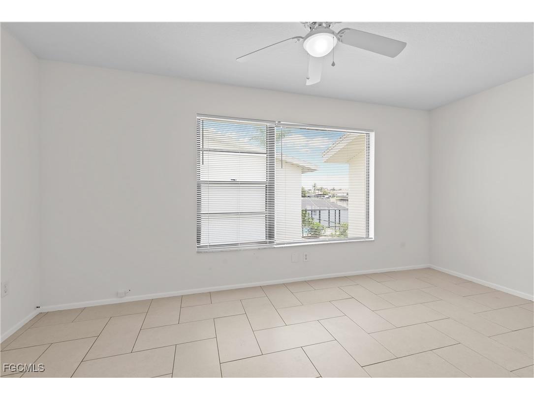 1706 Sandy Circle Cape Coral FL 33904 2025002816 image30