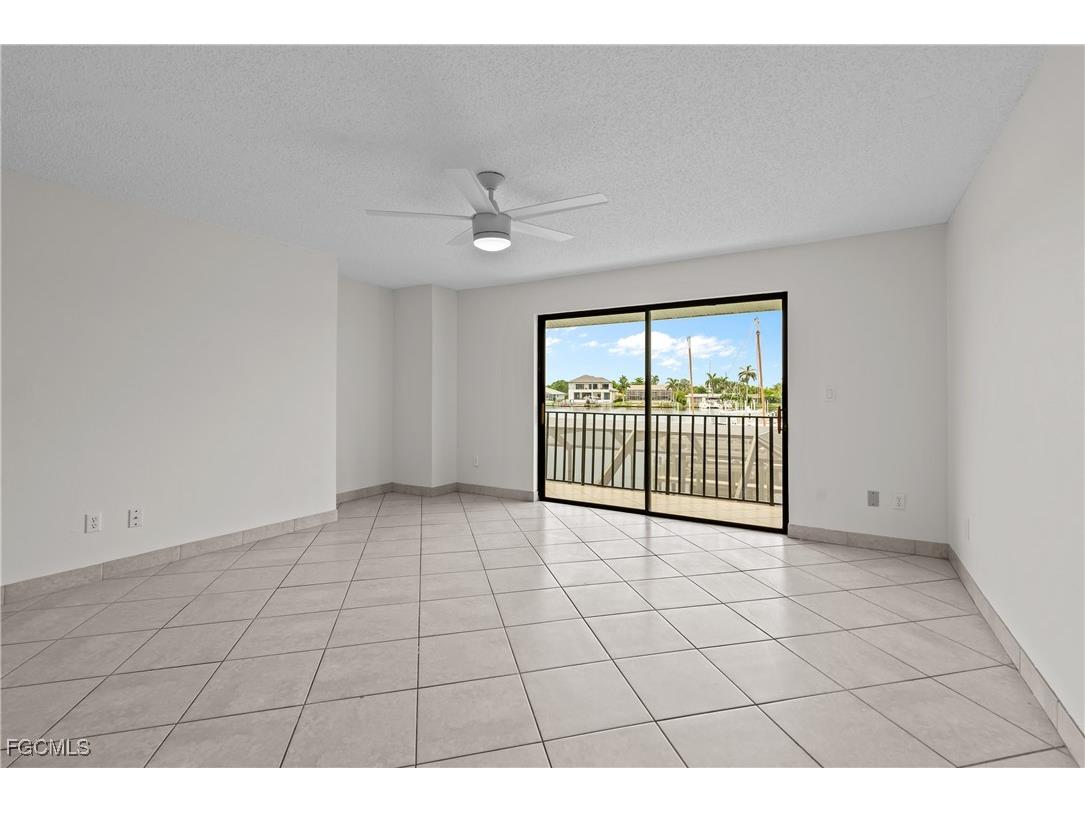 1706 Sandy Circle Cape Coral FL 33904 2025002816 image4