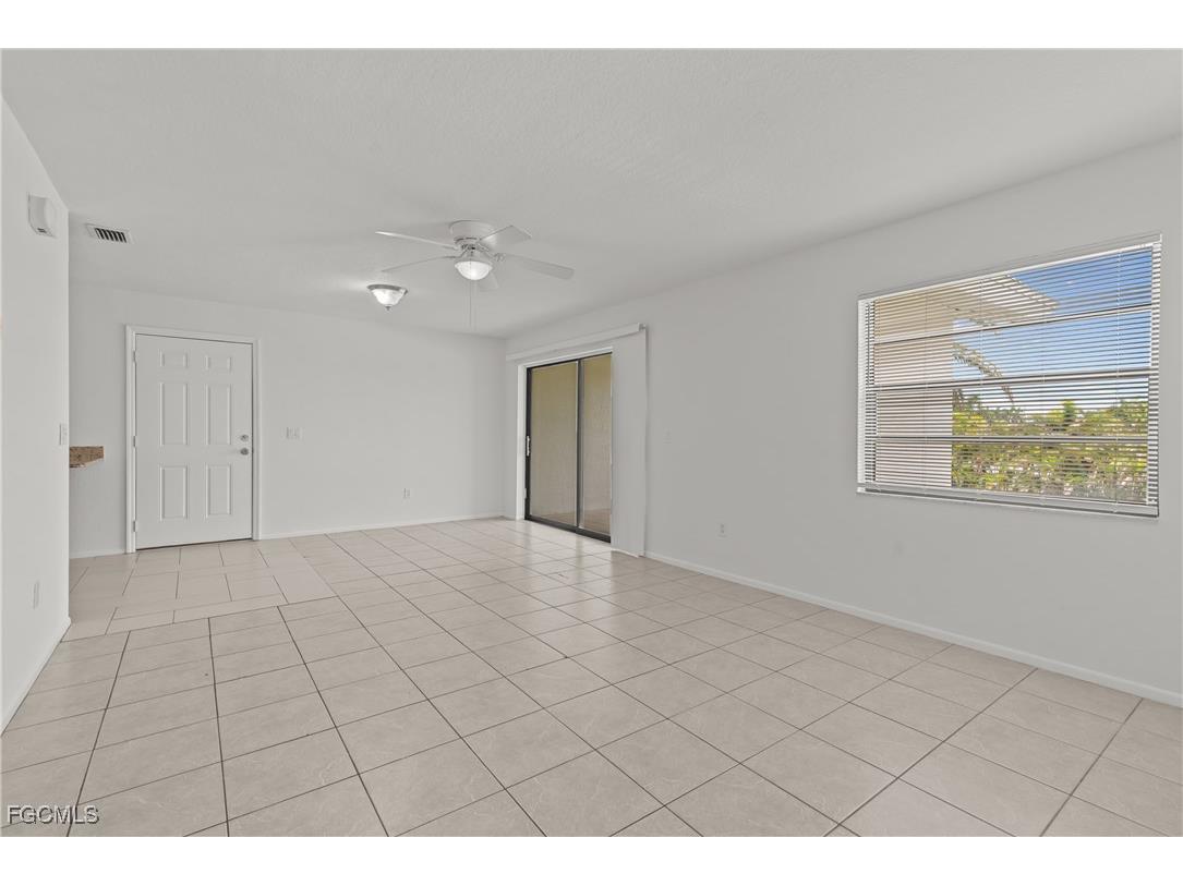 1706 Sandy Circle Cape Coral FL 33904 2025002816 image40