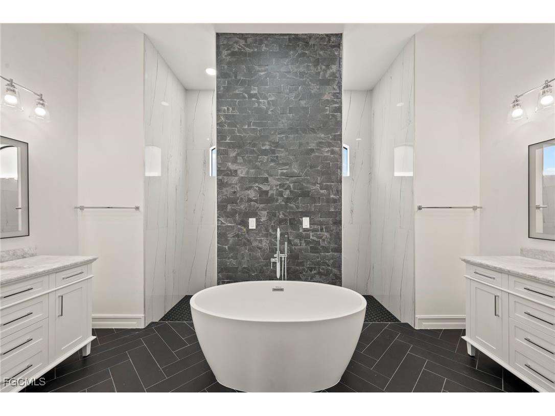 1707 NW 34th Avenue Cape Coral FL 33993 2026004508 image13