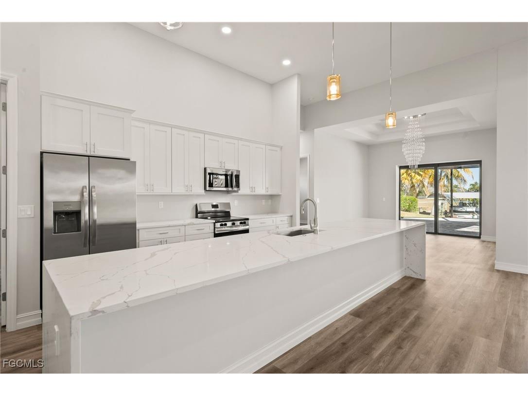 1707 NW 34th Avenue Cape Coral FL 33993 2026004508 image3