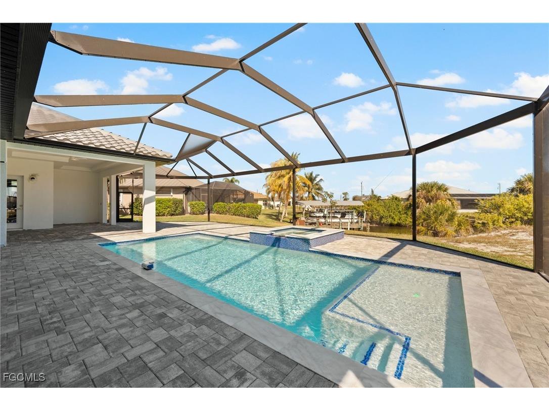 1707 NW 34th Avenue Cape Coral FL 33993 2026004508 image4