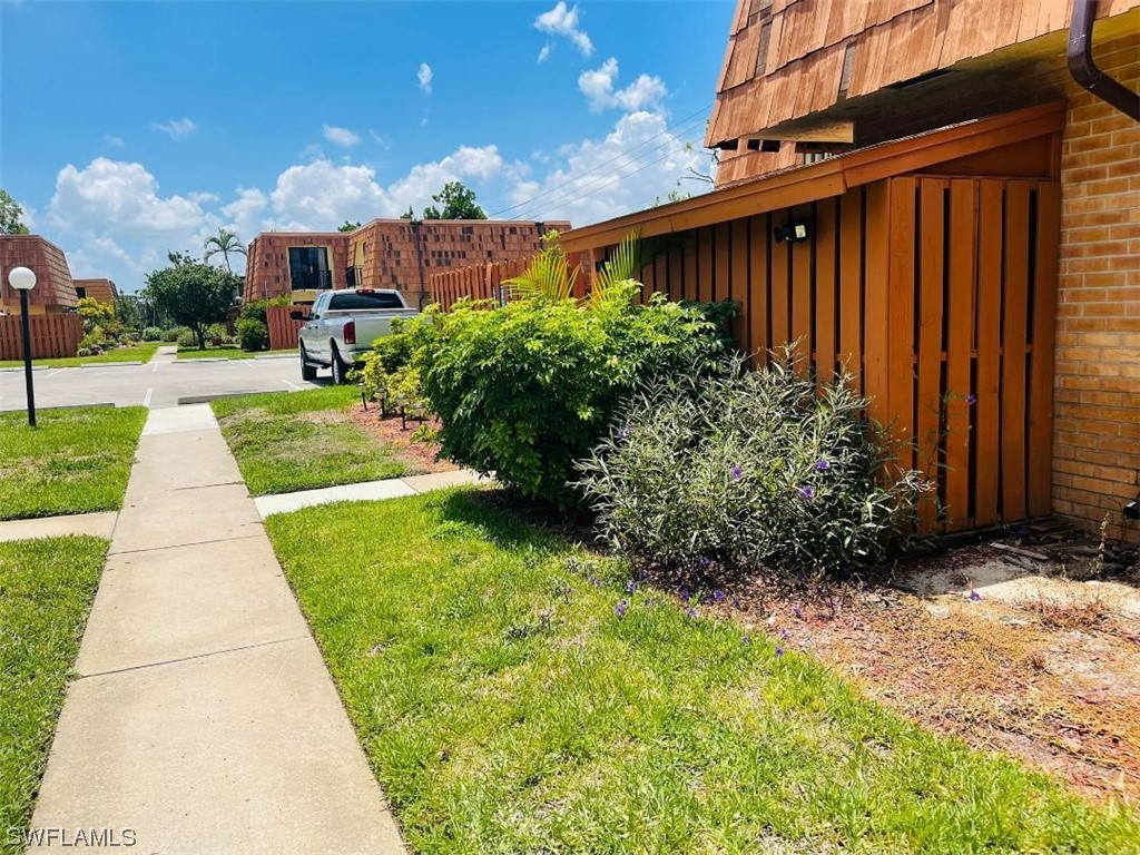 1707 Park Meadows Drive #3 Fort Myers FL 33907 223044251 image1