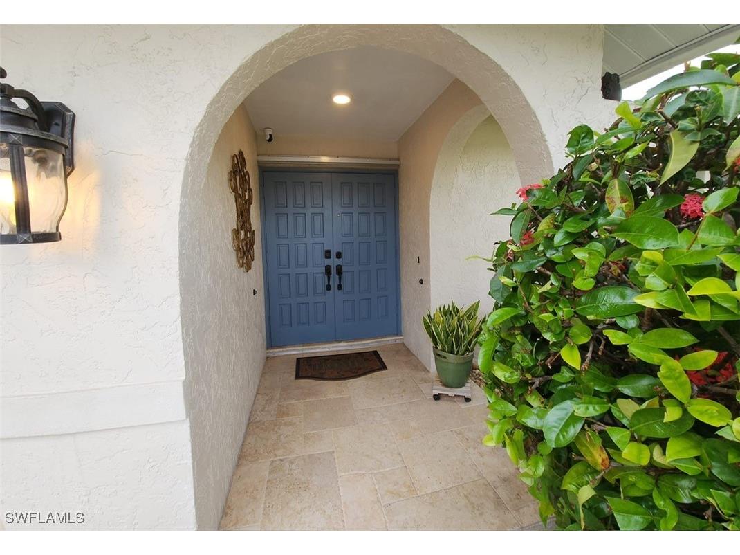 1707 SE Viscaya Parkway Cape Coral FL 33990 225057771 image2