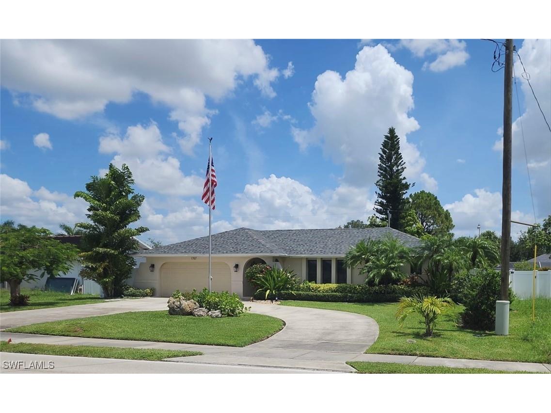 1707 SE Viscaya Parkway Cape Coral FL 33990 225057771 image3